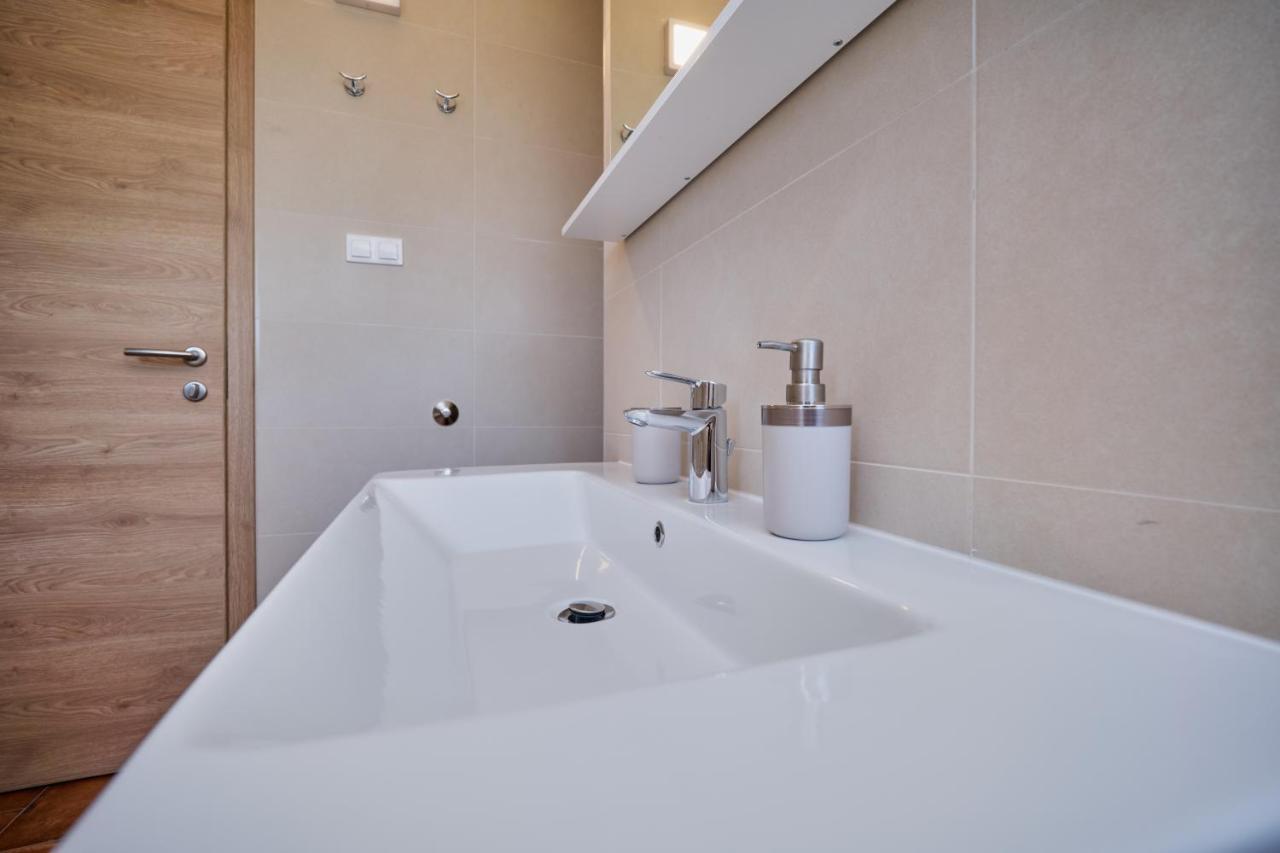 Anovi Holiday Homes By Litto Τρογκίρ Εξωτερικό φωτογραφία
