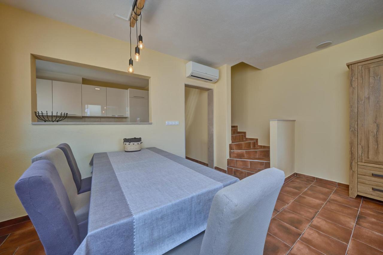 Anovi Holiday Homes By Litto Τρογκίρ Εξωτερικό φωτογραφία